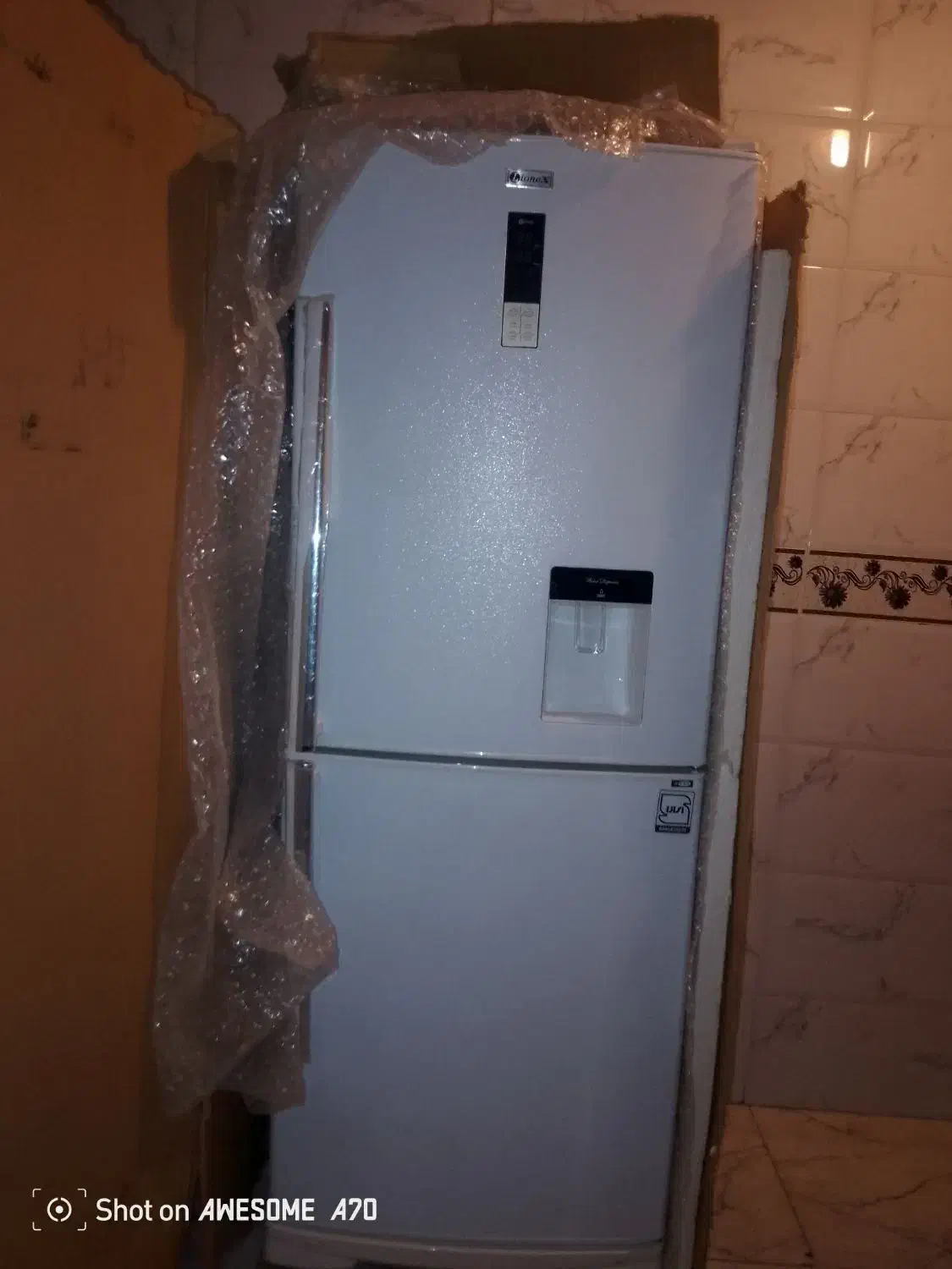 یخچال لونکسین نو|یخچال و فریزر|قم, انسجام|دیوار