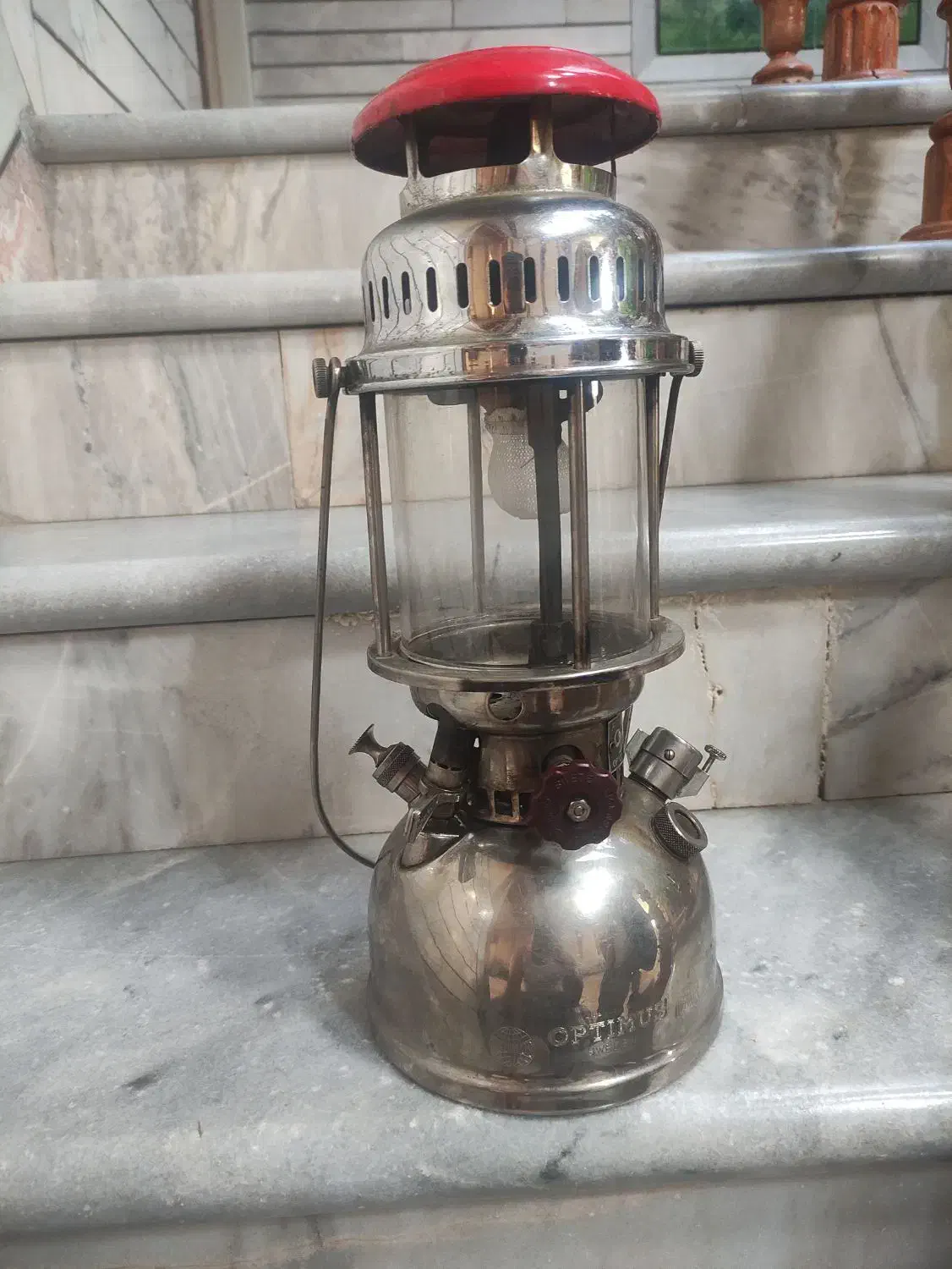 چراغ زنبوری|کلکسیون اشیاء عتیقه|شهرکرد, |دیوار