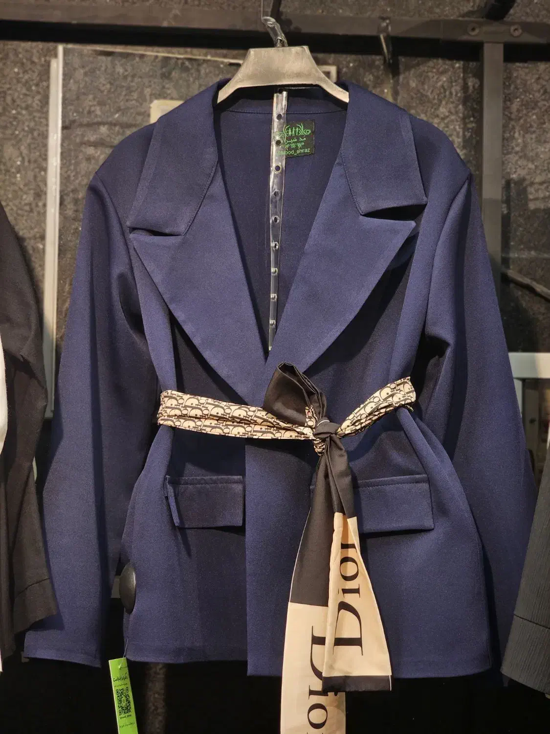 ترنداین روزا|لباس|شیراز, درکی|دیوار