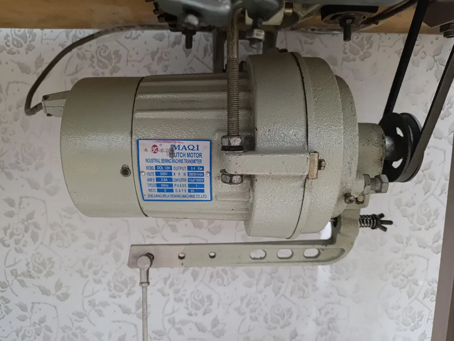 چرخ خیاطی صنعتی|چرخ خیاطی و ریسندگی|لاهیجان, شهرک فرهنگیان|دیوار