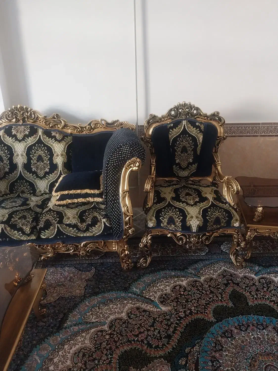 مبل سلطنتی ۹ نفره درحد نو|مبلمان خانگی و میز عسلی|افشار, |دیوار