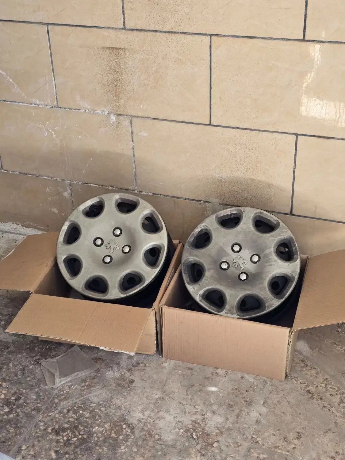 رینگ فولادی سایز 14|قطعات یدکی و لوازم جانبی|دوگنبدان, |دیوار