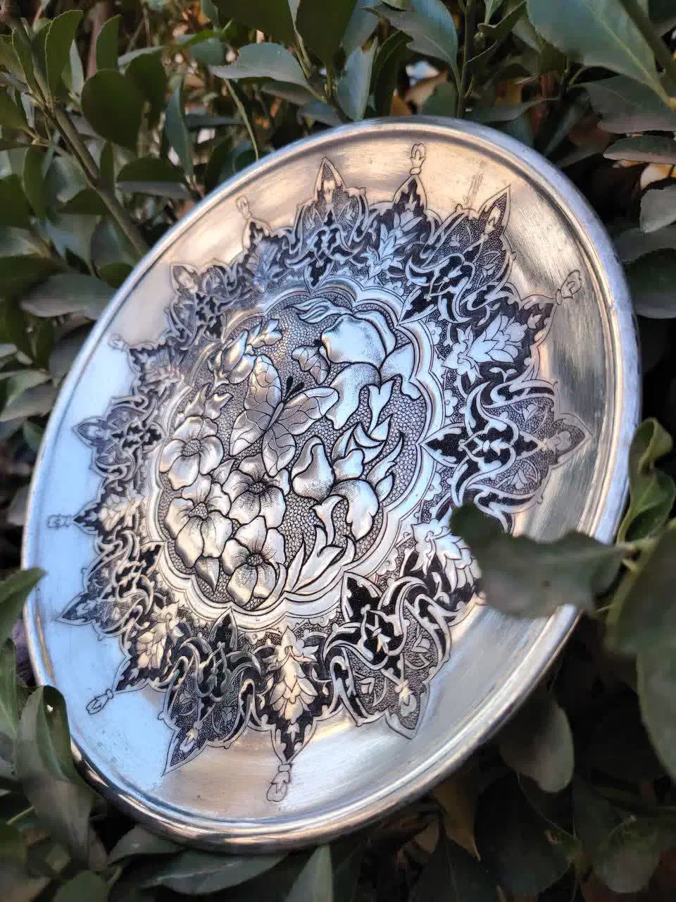 بشقاب مسی|کلکسیون اشیاء عتیقه|نیشابور, بنیاد شهید|دیوار