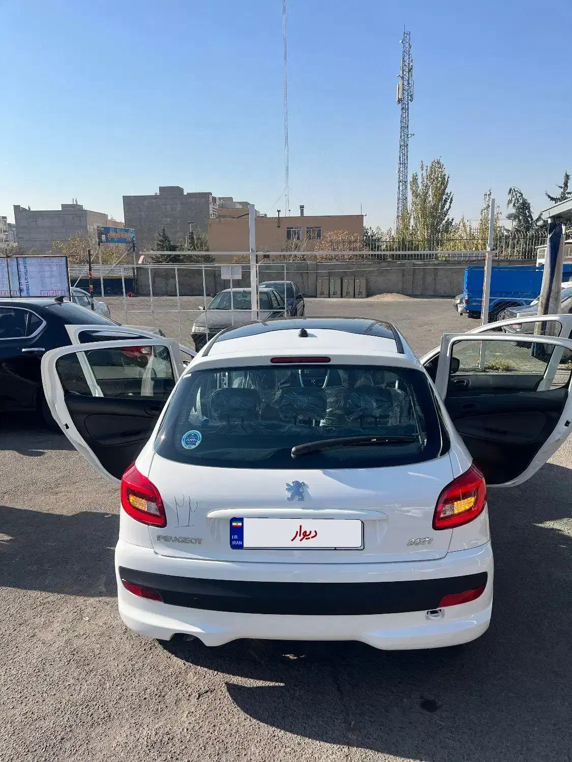 پژو ۲۰۷ اتومات سقف پانا|خودرو سواری و وانت|تبریز, |دیوار