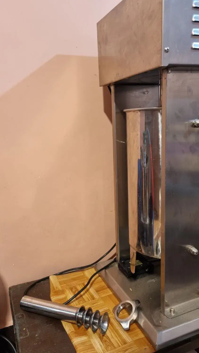 سوسیس پرکن ۱۵ لیتری برقی|کافیشاپ و رستوران|خمینیشهر, |دیوار