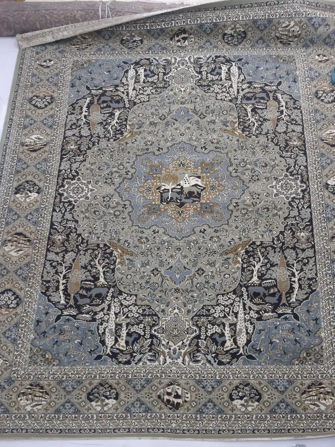 فرش ۹ متری|فرش|رشت, ساغری سازان|دیوار