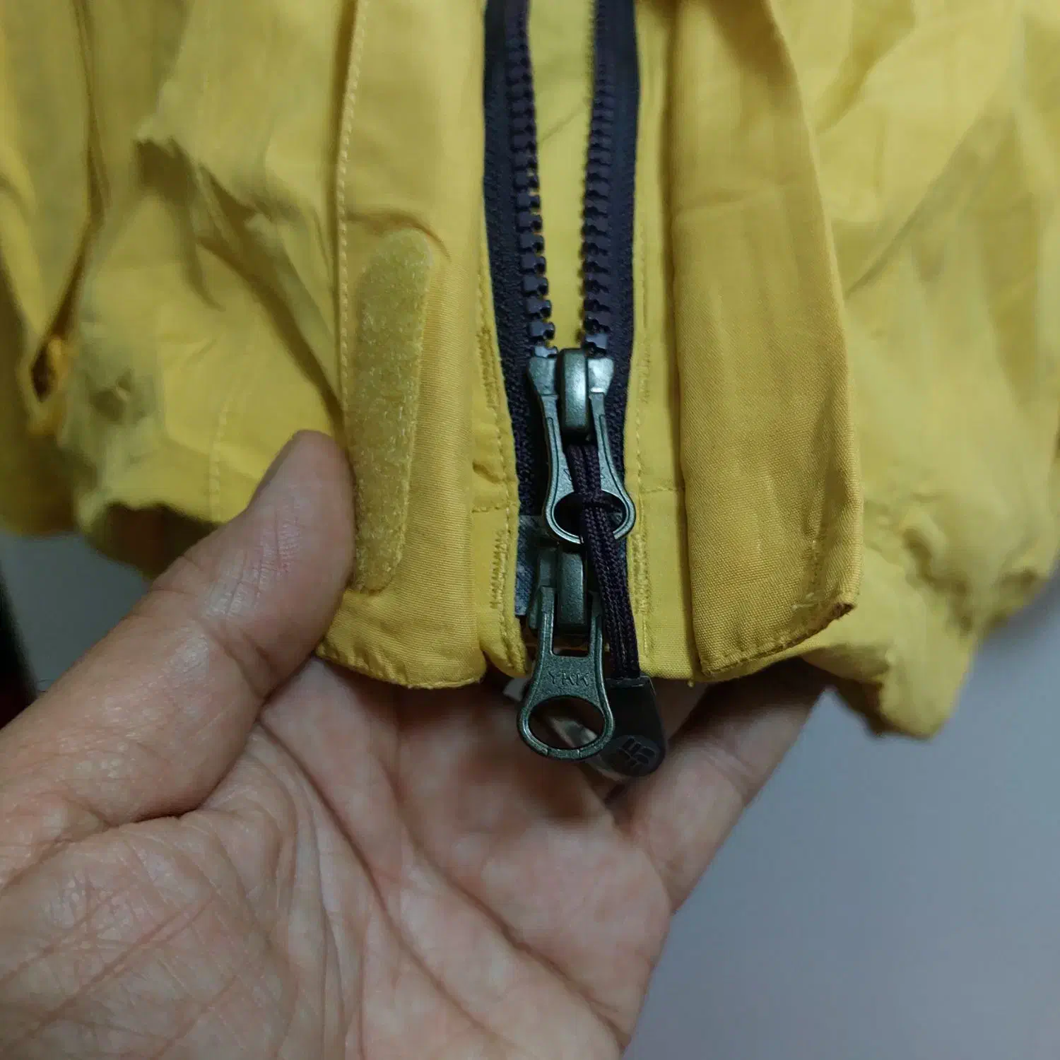 بادگیر گورتکس کلمبیا|لباس|رودهن, |دیوار