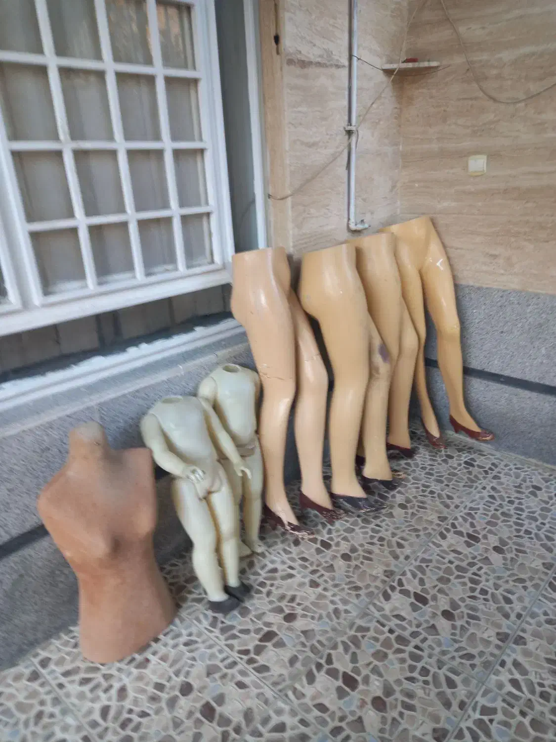 تعدادی مانکن همه باهم ۱۵۰۰ حراج واقعی|فروشگاه و مغازه|شیراز, بریجستون|دیوار