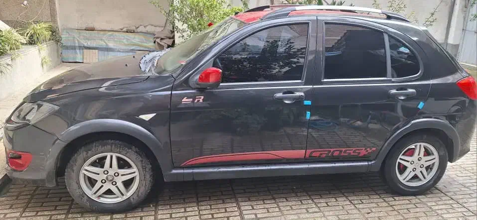 ی دستگاه کوئیک ار مشکی قرمز. مدل فروردین ۱۴۰۰.|خودرو سواری و وانت|ساری, |دیوار