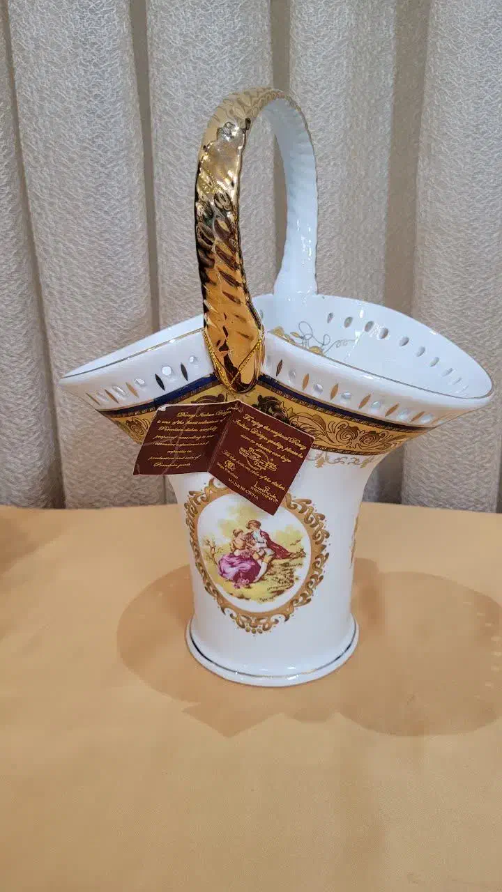 ظروف پذیرایی|ظروف سرو و پذیرایی|بروجرد, |دیوار