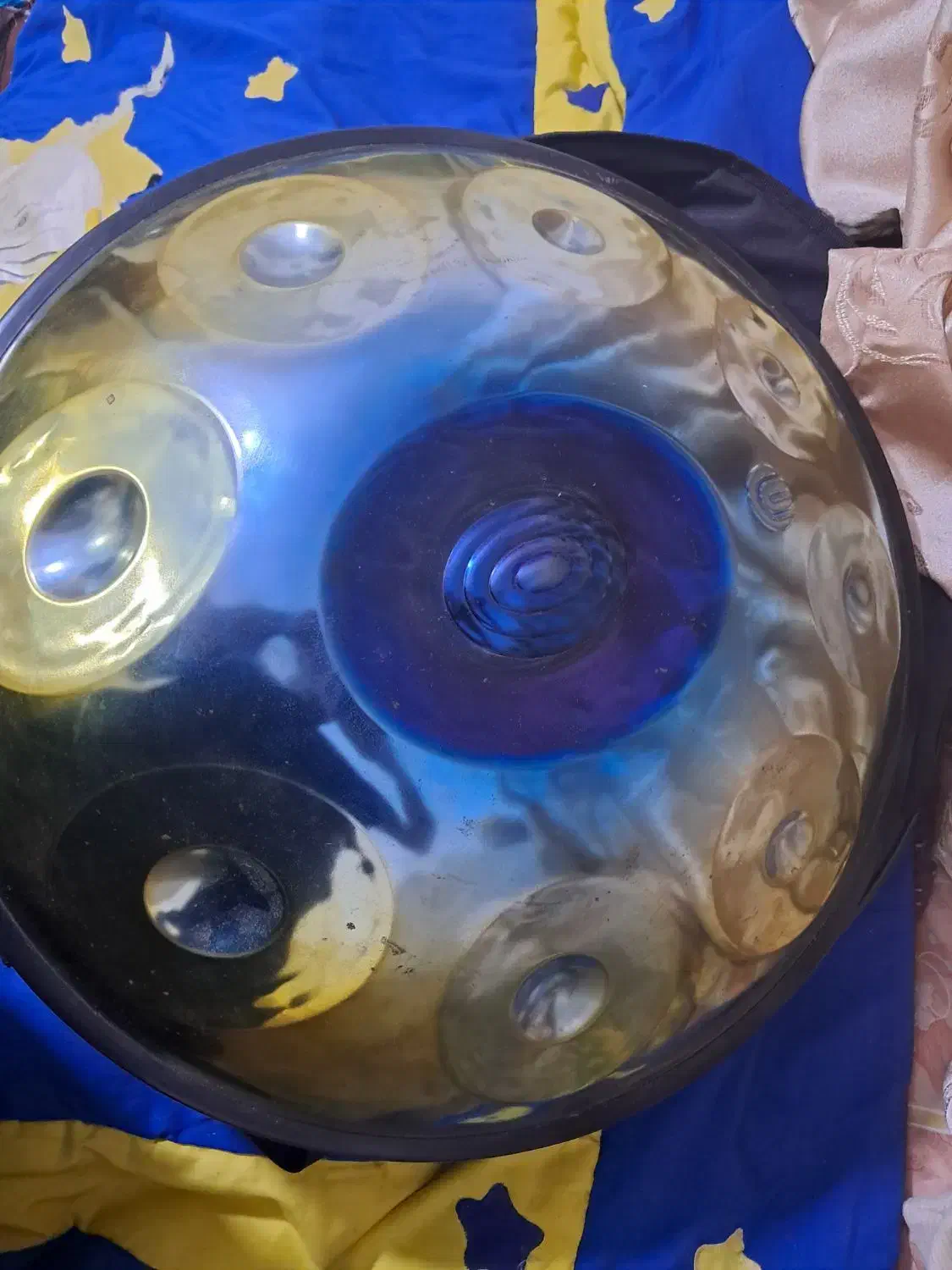 هنگ دران ارشا|درام و پرکاشن|تولم شهر, |دیوار