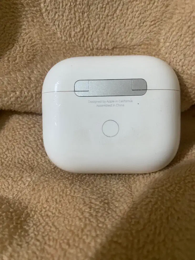 ایرپاد سری ۴اورجینال ۲۰۲۴|پخش‌کننده همراه|نوشهر, |دیوار