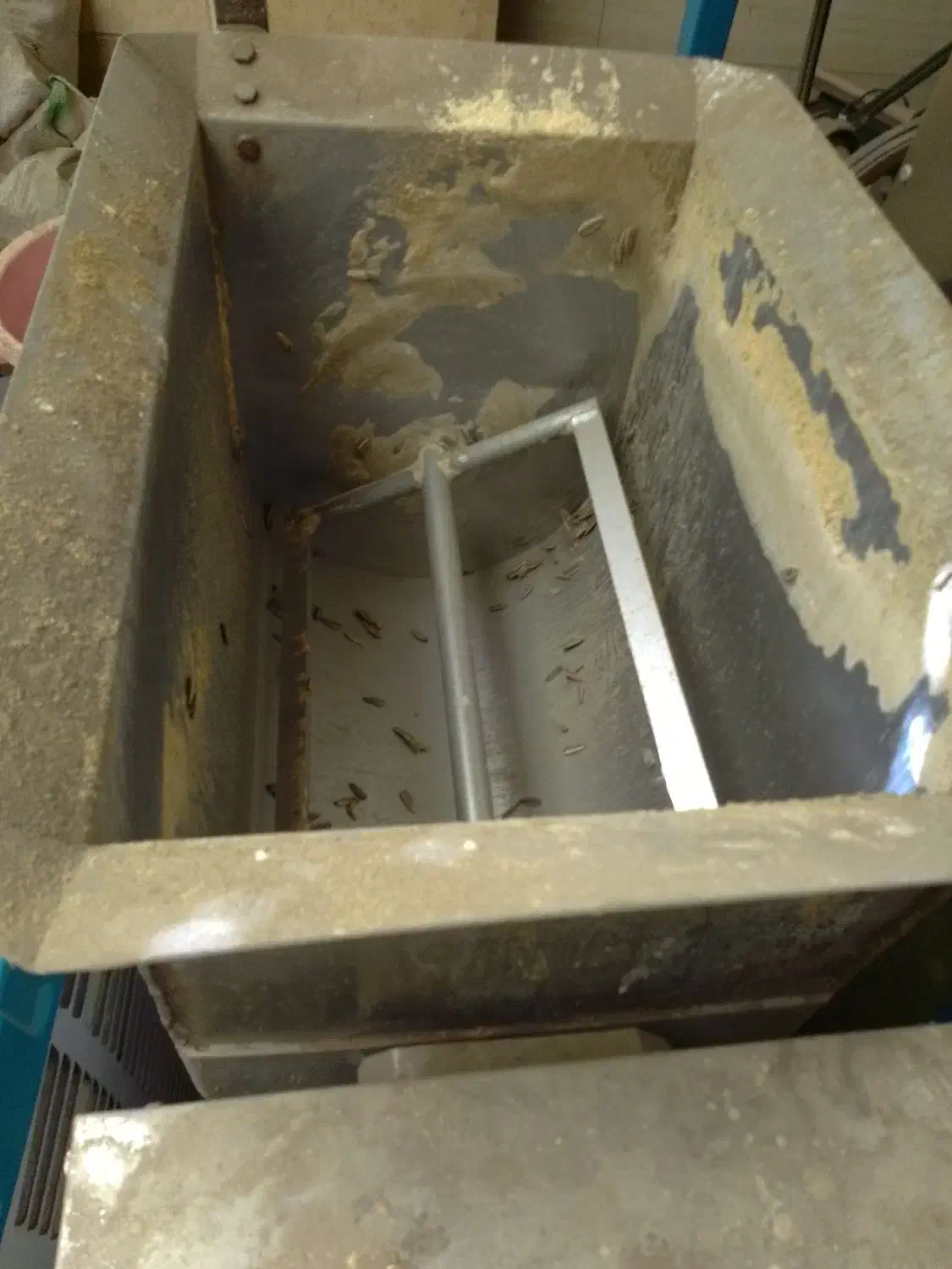 دستگاه حلزونی تفت تخمه و همزن لوک تمام استیل در حد|ماشینآلات صنعتی|ری, ظهیرآباد|دیوار