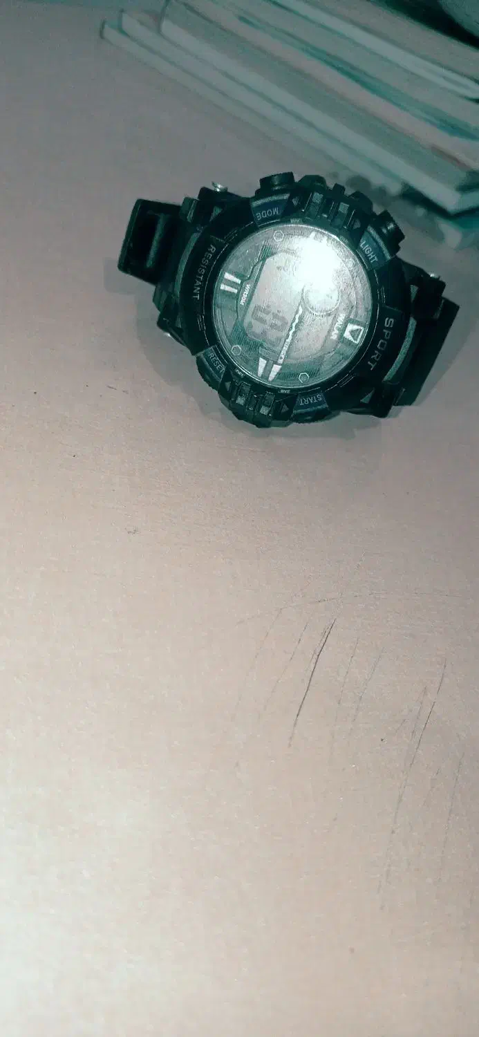 ساعت خوش دست|ساعت|دوگنبدان, |دیوار