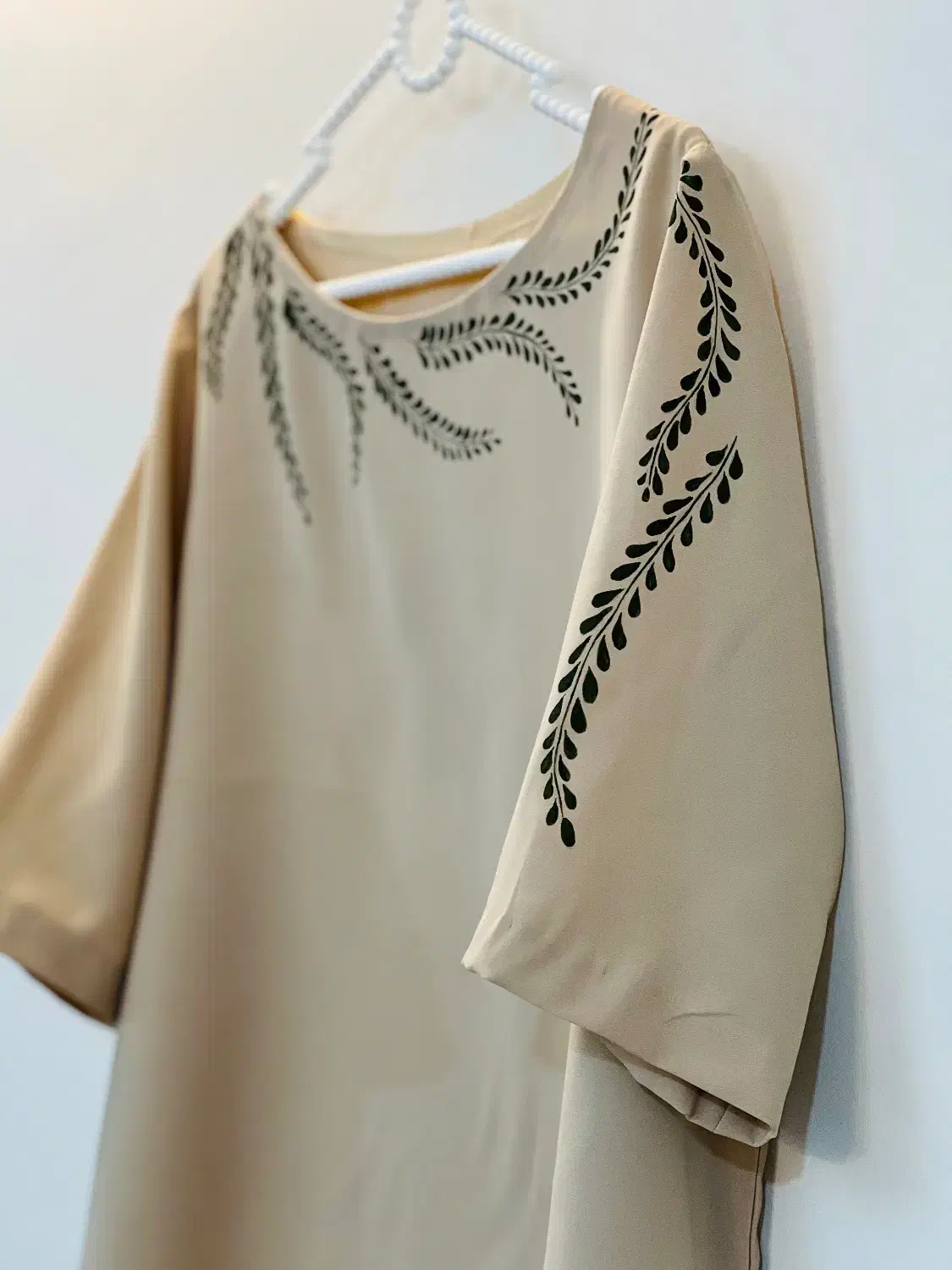 دوره آموزش حضوری نقاشی روی پارچه در کاشان|خدمات آموزشی|کاشان, شاهد|دیوار