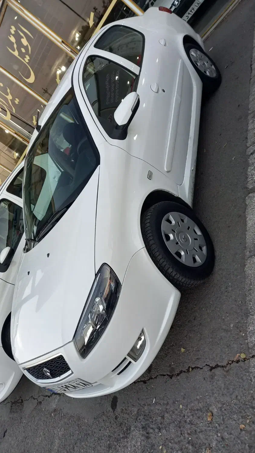 رانا پلاس ۴۰۱ بی رنگ|خودرو سواری و وانت|همدان, |دیوار