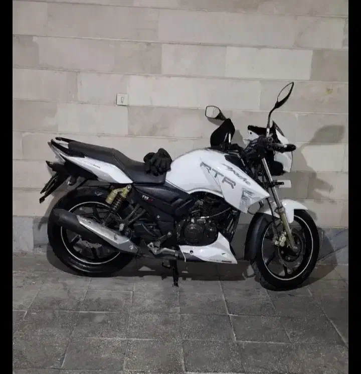 خریدار موتور آپاچی180یا200|موتورسیکلت|دهلران, |دیوار