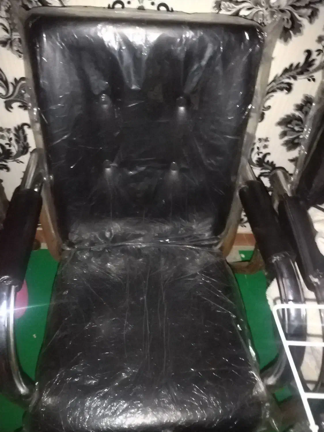 صندلی اداره ای|صندلی و نیمکت|پارس‌آباد, |دیوار