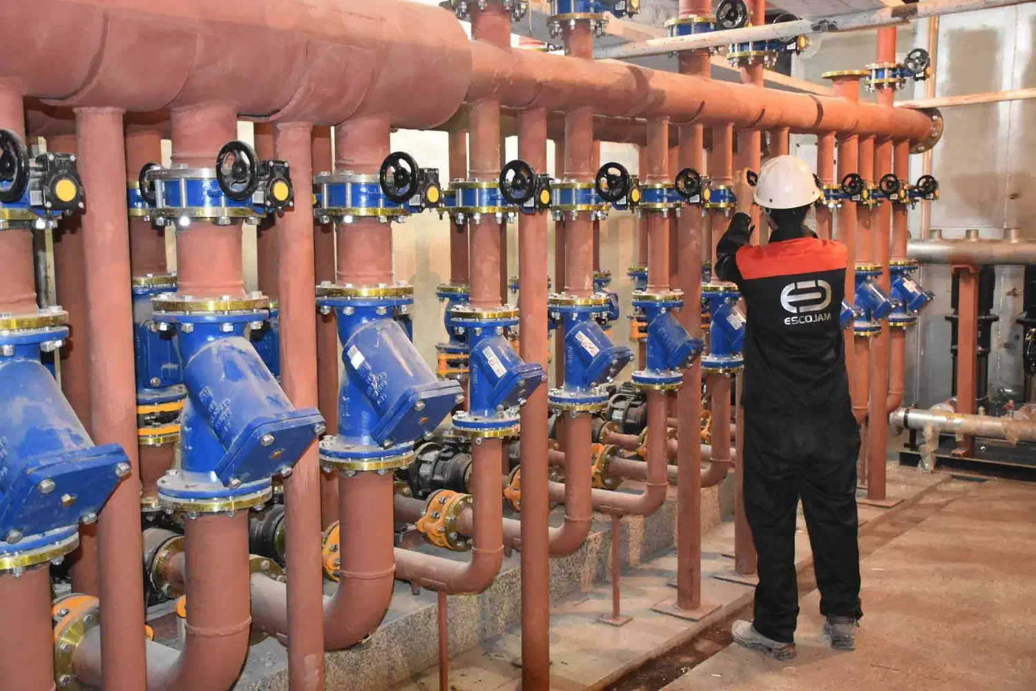 تعمیرات تخصصی و نگهداری موتورخانه،مشعل،پکیج، چیلر|خدمات پیشه و مهارت|ارومیه, |دیوار