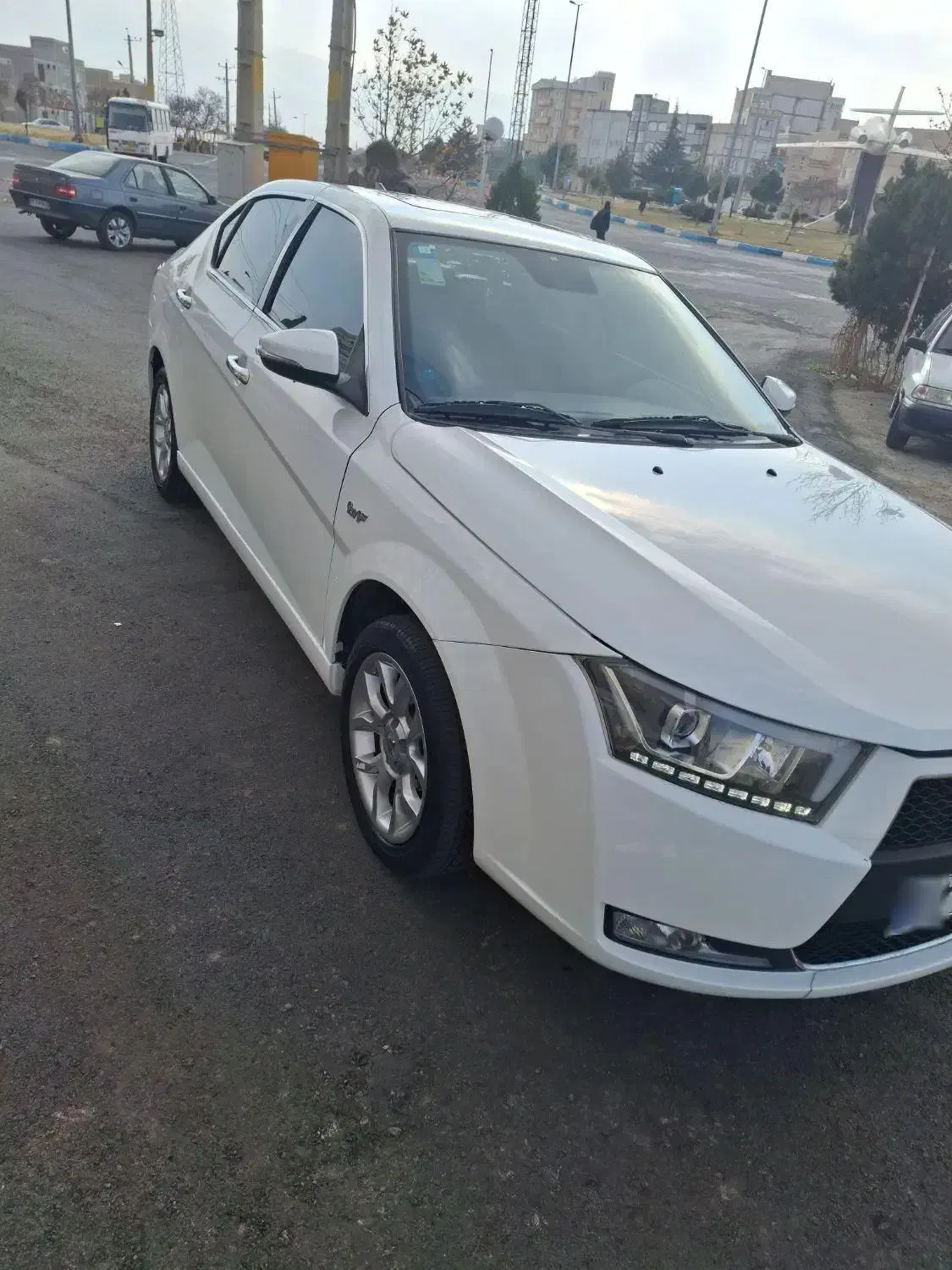 دنا پلاس اتومات مدل۱۴۰۲|خودرو سواری و وانت|اهر, |دیوار