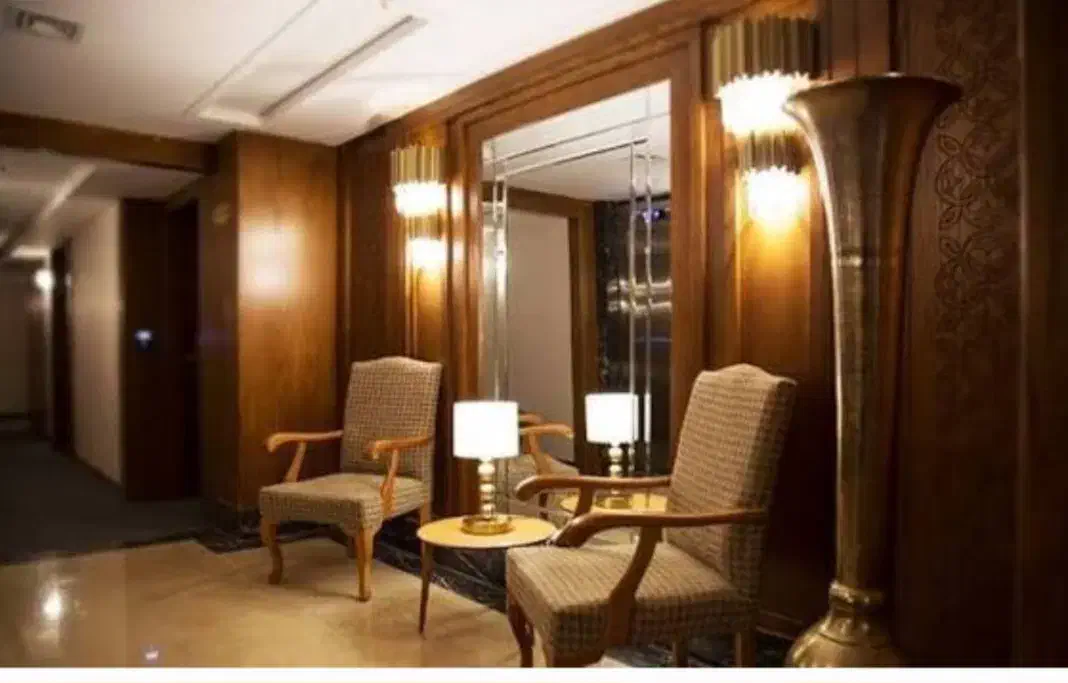 استخدام واحد خانه‌داری، آشپزخانه و رستوران هتل|استخدام سرایداری و نظافت|مشهد, آیت الله خامنه‌ای|دیوار