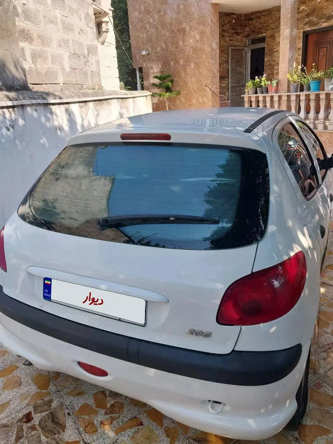 ۲۰۶ سفید ۸۸|خودرو سواری و وانت|هچیرود, |دیوار