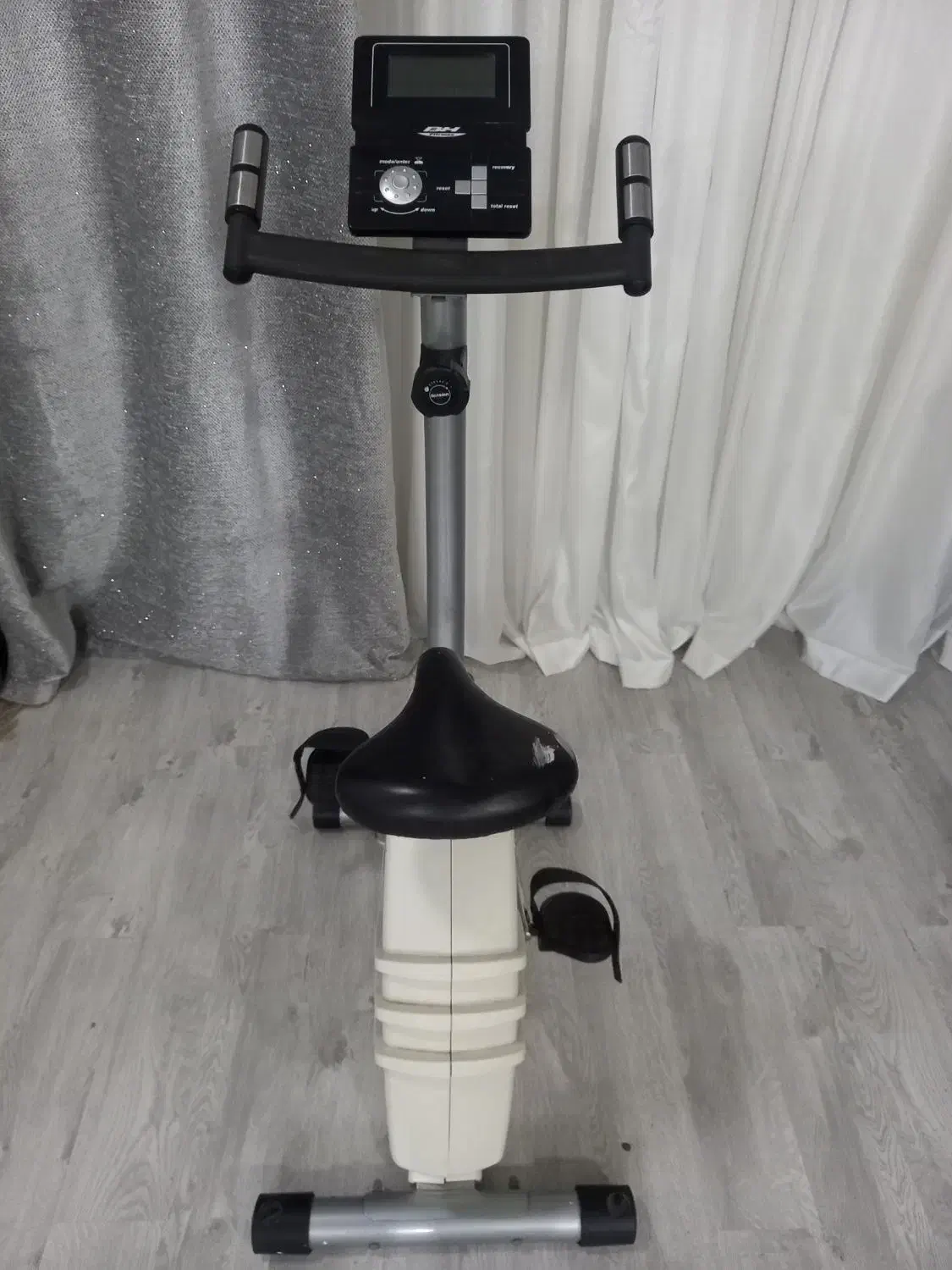 دوچرخه ثابت|تجهیزات ورزشی|اهواز, کمپلو شمالی|دیوار