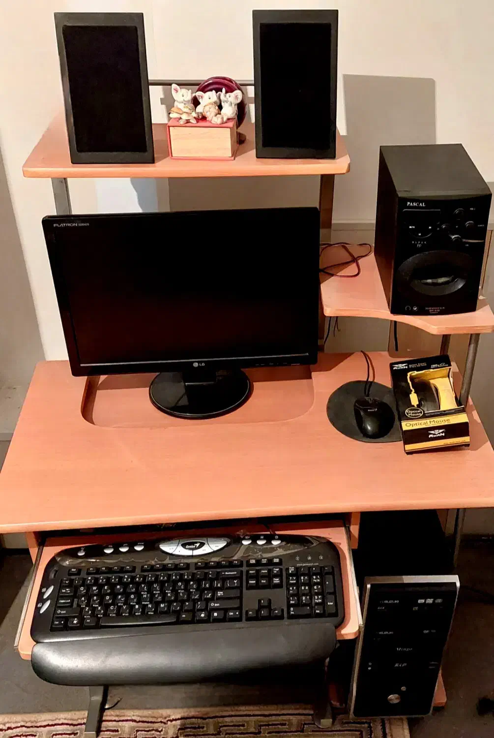 کامپیوتر درحدوتمیز همراه بامیز|رایانه رومیزی|ارومیه, |دیوار