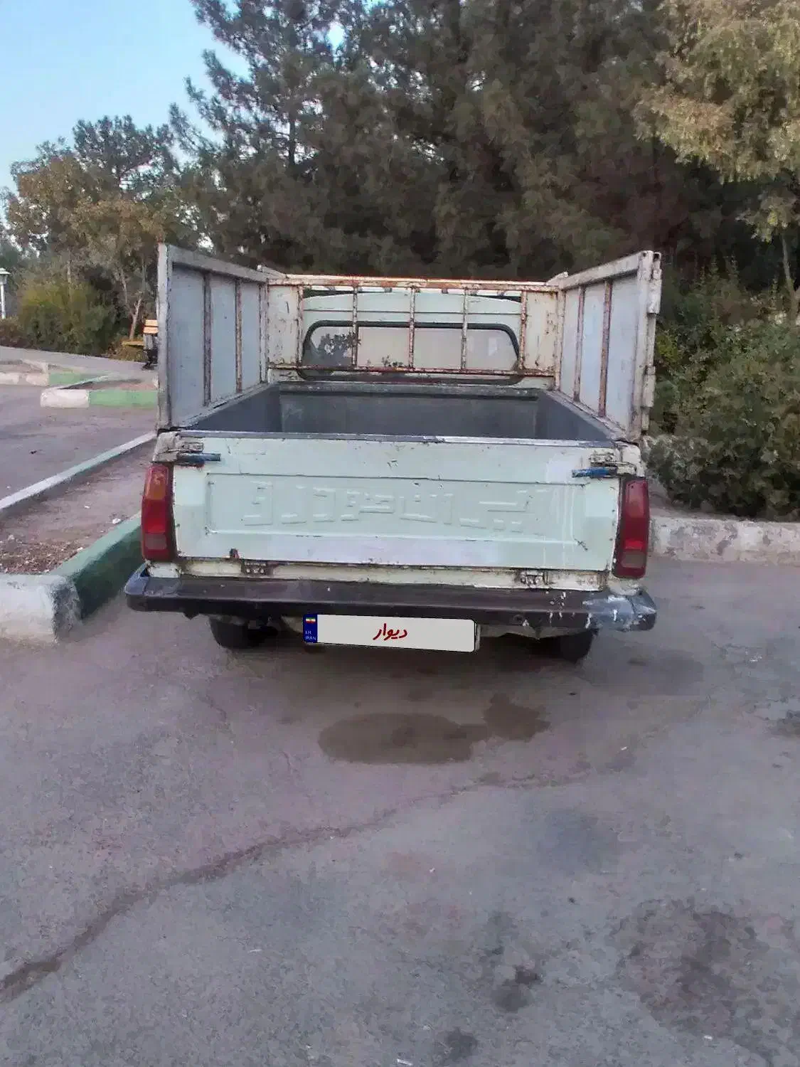 وانت مدل ۱۳۸۶|خودرو سواری و وانت|قم, آزادگان|دیوار