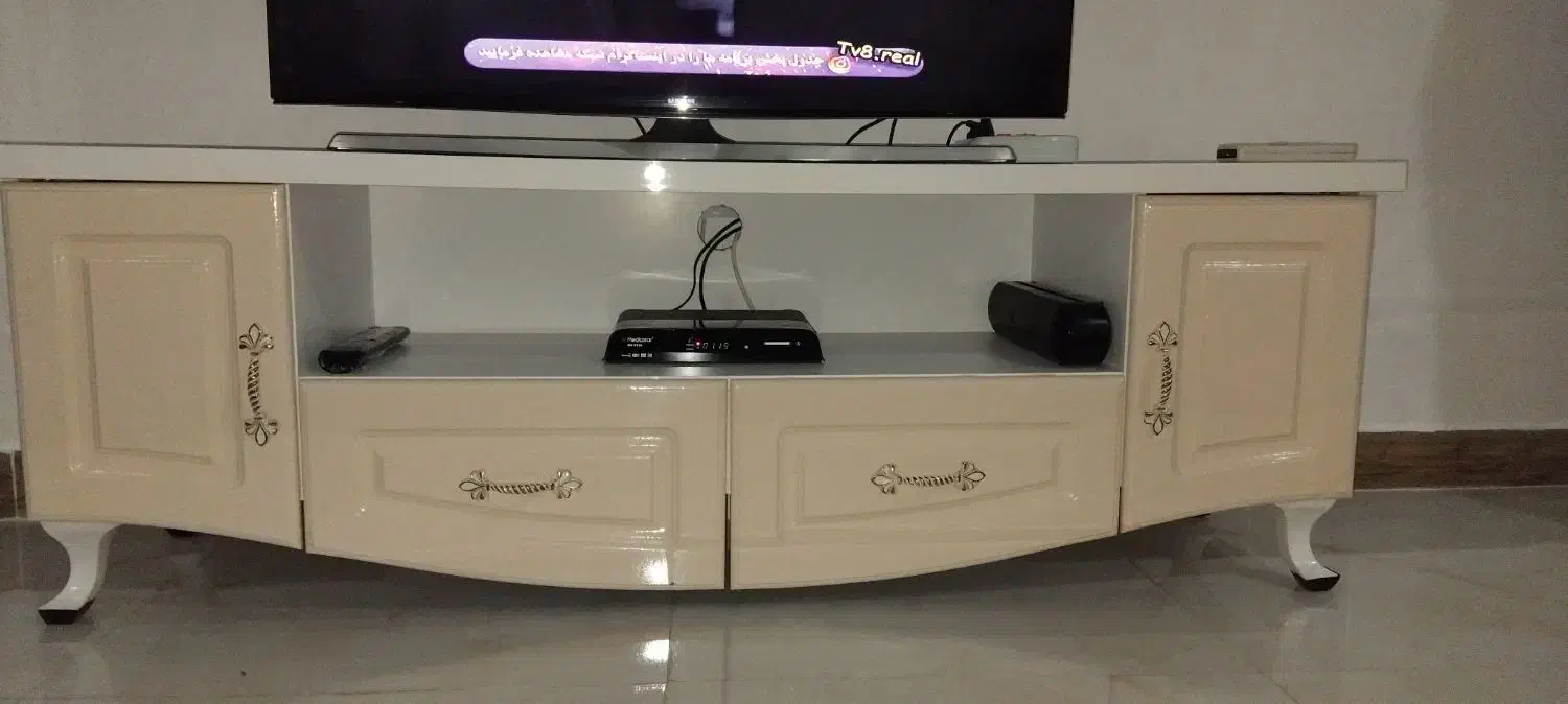 میزتلویزیون|میز تلویزیون|رشت, کوی حسینی|دیوار