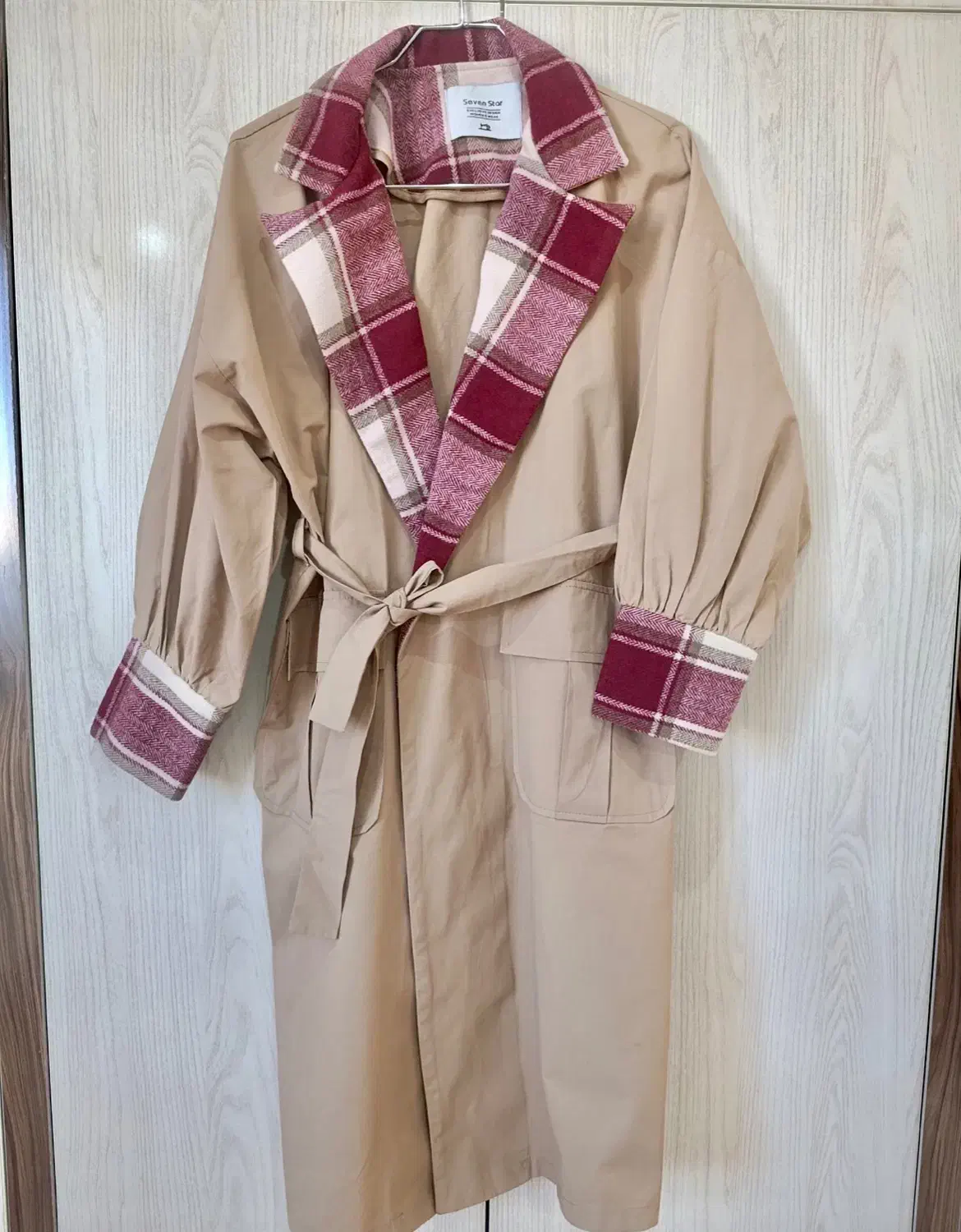 بارونی و پالتوی پشمی باقیمت عالی|لباس|سبزوار, فرهنگیان|دیوار