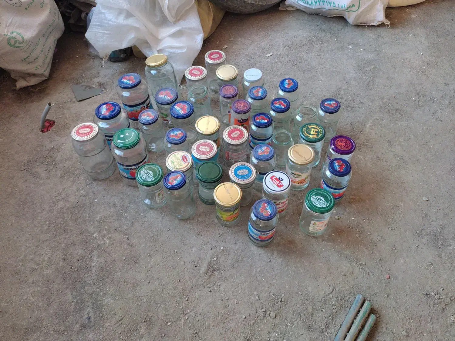 شیشه رب|ظروف نگهدارنده، پلاستیکی، یک‌بارمصرف|مریوان, |دیوار