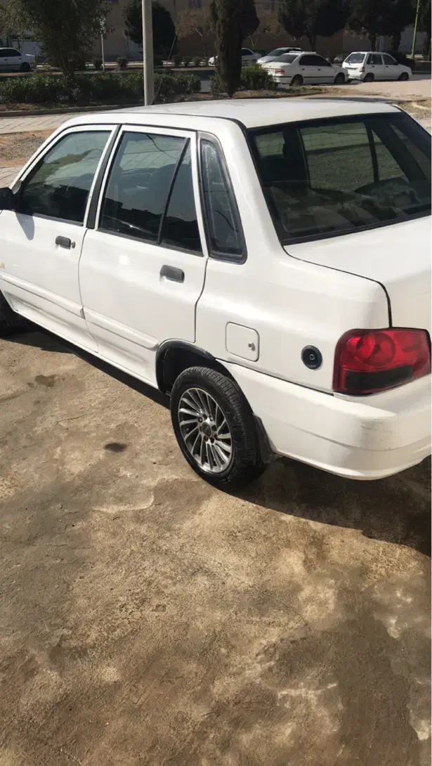 پراید132دوگانه دستی مدل 88تمیز توضیحات را بخوانید|خودرو سواری و وانت|اصفهان, بهارستان|دیوار