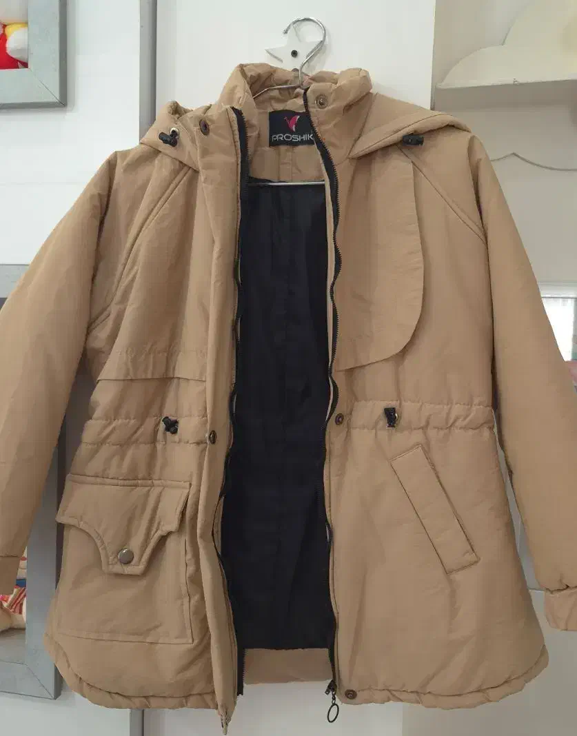 حراج کاپشن دخترانه و مانتو|حراج|قزوین, |دیوار