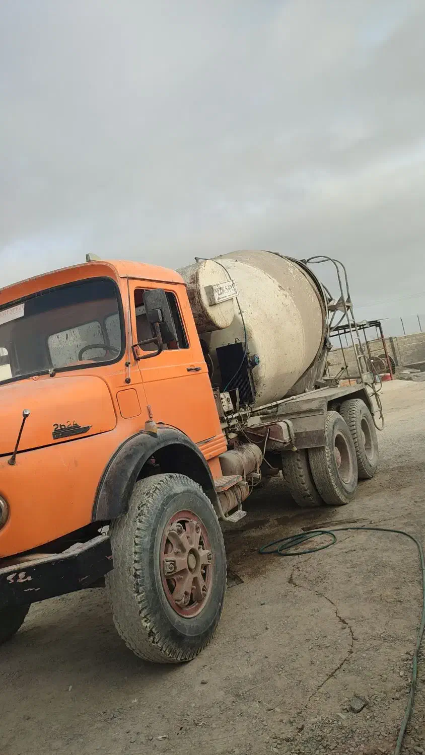 اجاره تراک میکسر  و ده تن کمپرسی چابهار|خودرو اجاره‌ای|چابهار, |دیوار