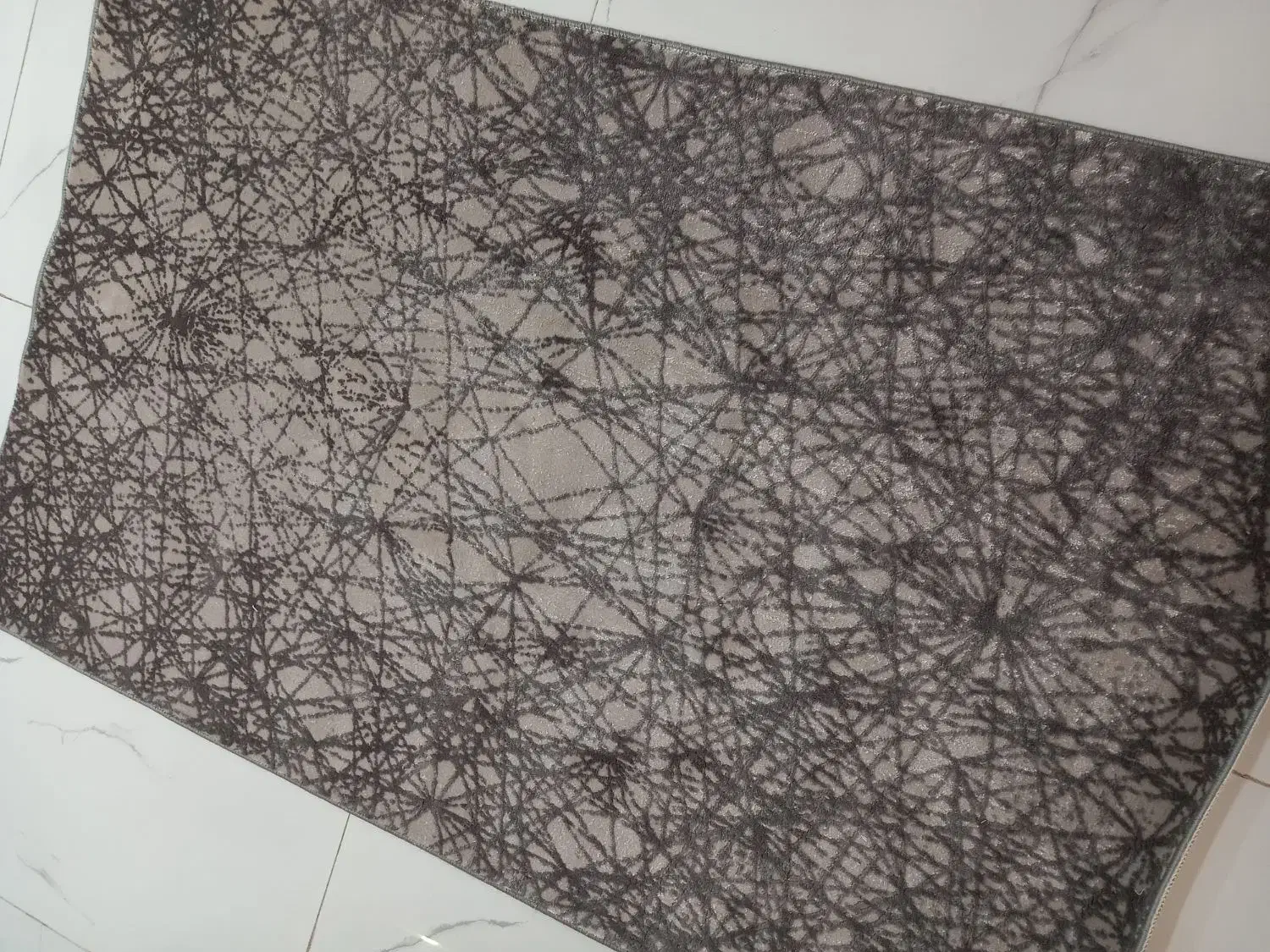 پادری(فرش راهرو)|پادری|ورامین, ورامین|دیوار