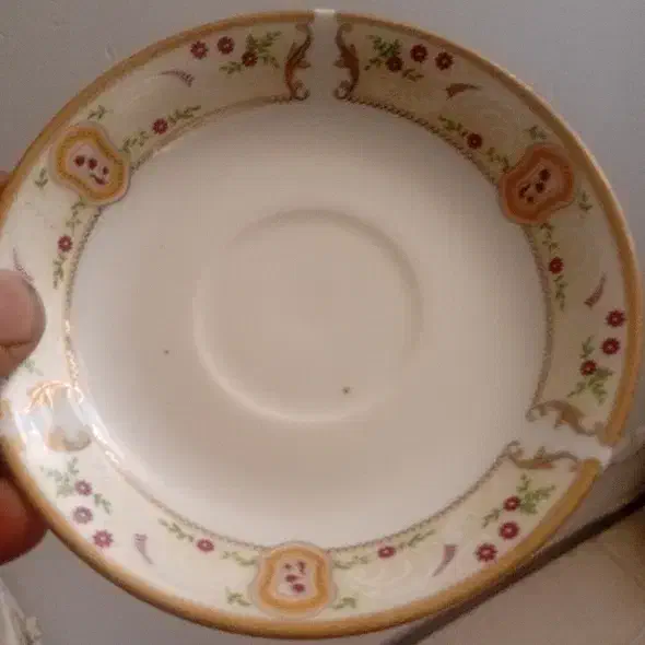 نملکی|ظروف سرو و پذیرایی|یزد, |دیوار