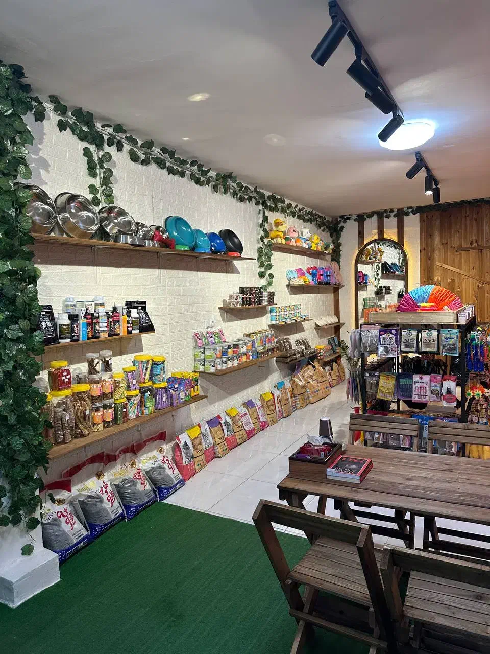 پت شاپ خانه حیوانات|لوازم جانبی حیوانات|فردیس, قریشی|دیوار