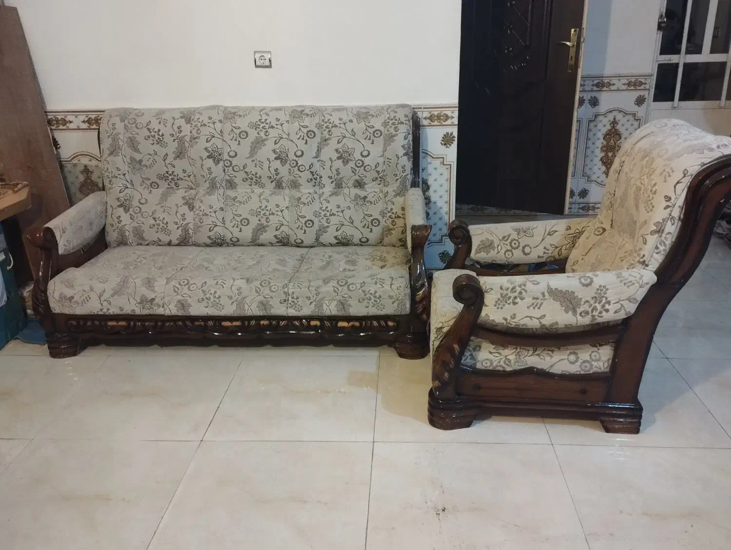 مبل سالم تمیز باتخفیف|مبلمان خانگی و میز عسلی|اسدآباد, |دیوار