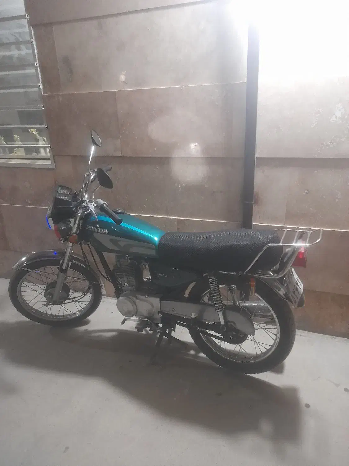 هندا ۱۲۵ مدل ۹۰|موتورسیکلت|رباطکریم, رباطکریم|دیوار