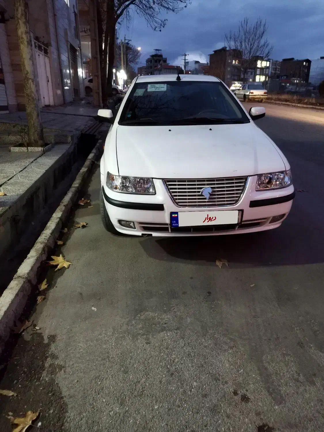 سمند|خودرو سواری و وانت|بروجرد, |دیوار