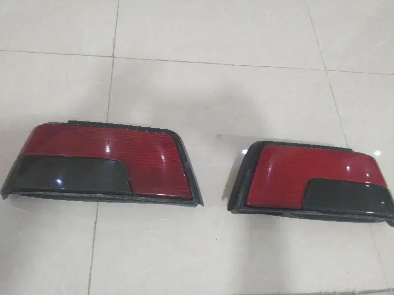 چراغ عقب پژوپارس و۴۰۵|قطعات یدکی و لوازم جانبی|فولادشهر, C5|دیوار