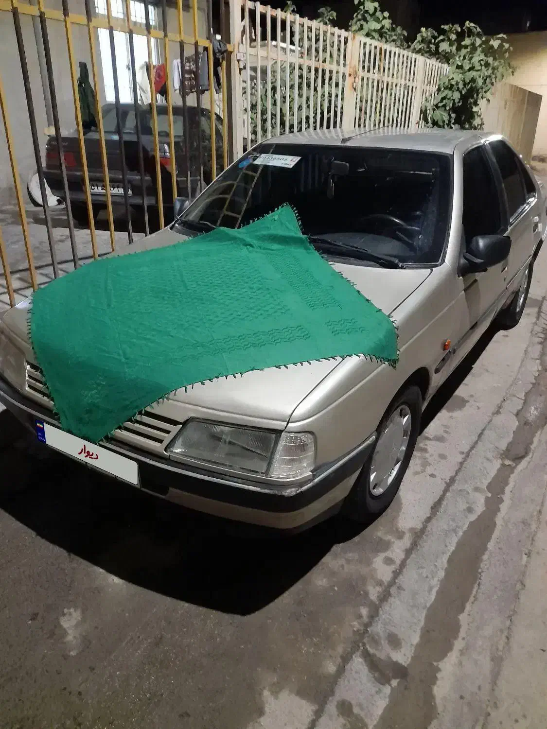 ماشین فروشی|خودرو سواری و وانت|دالاهو, |دیوار