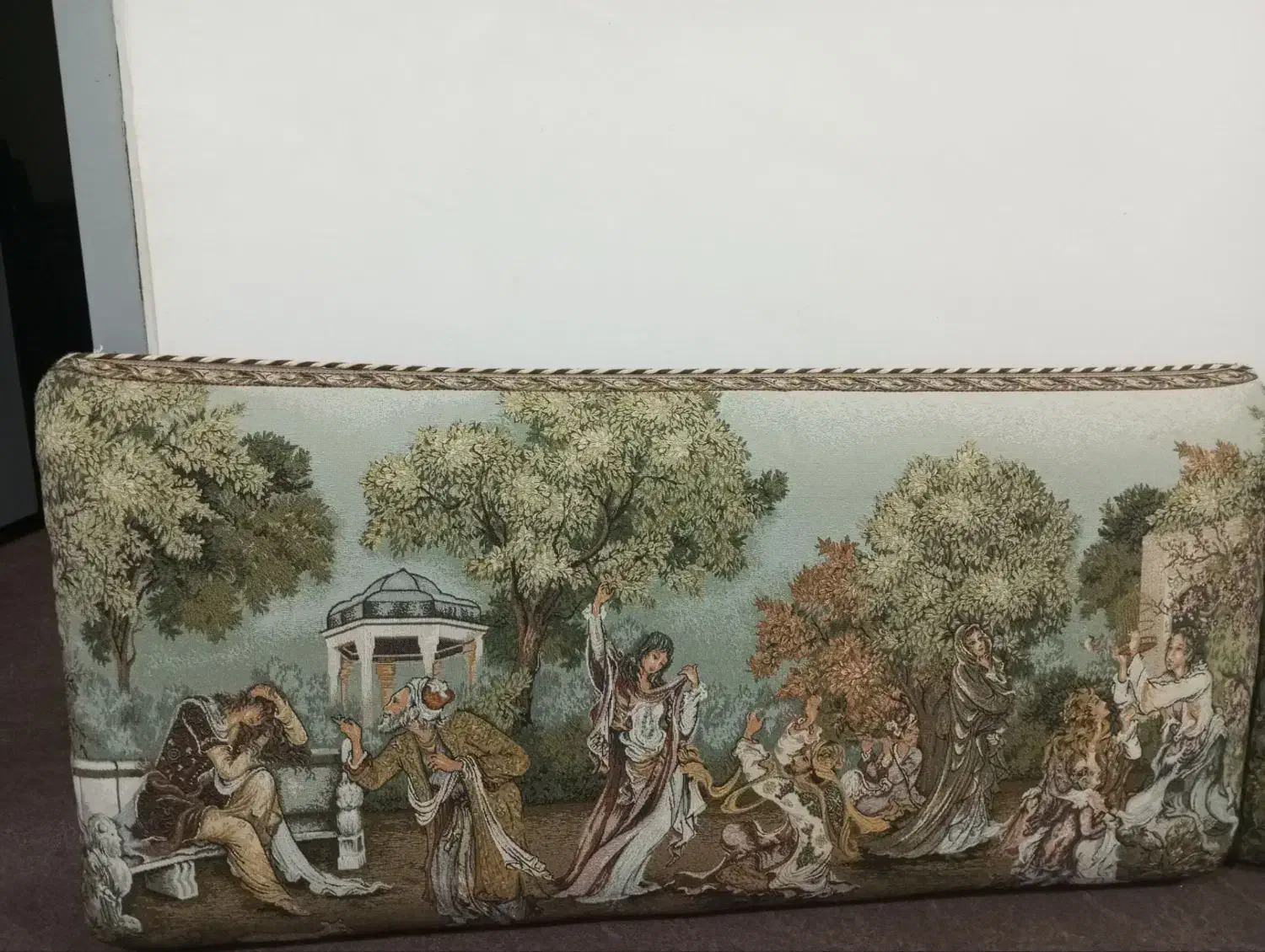 پشتی|پشتی|سنندج, |دیوار