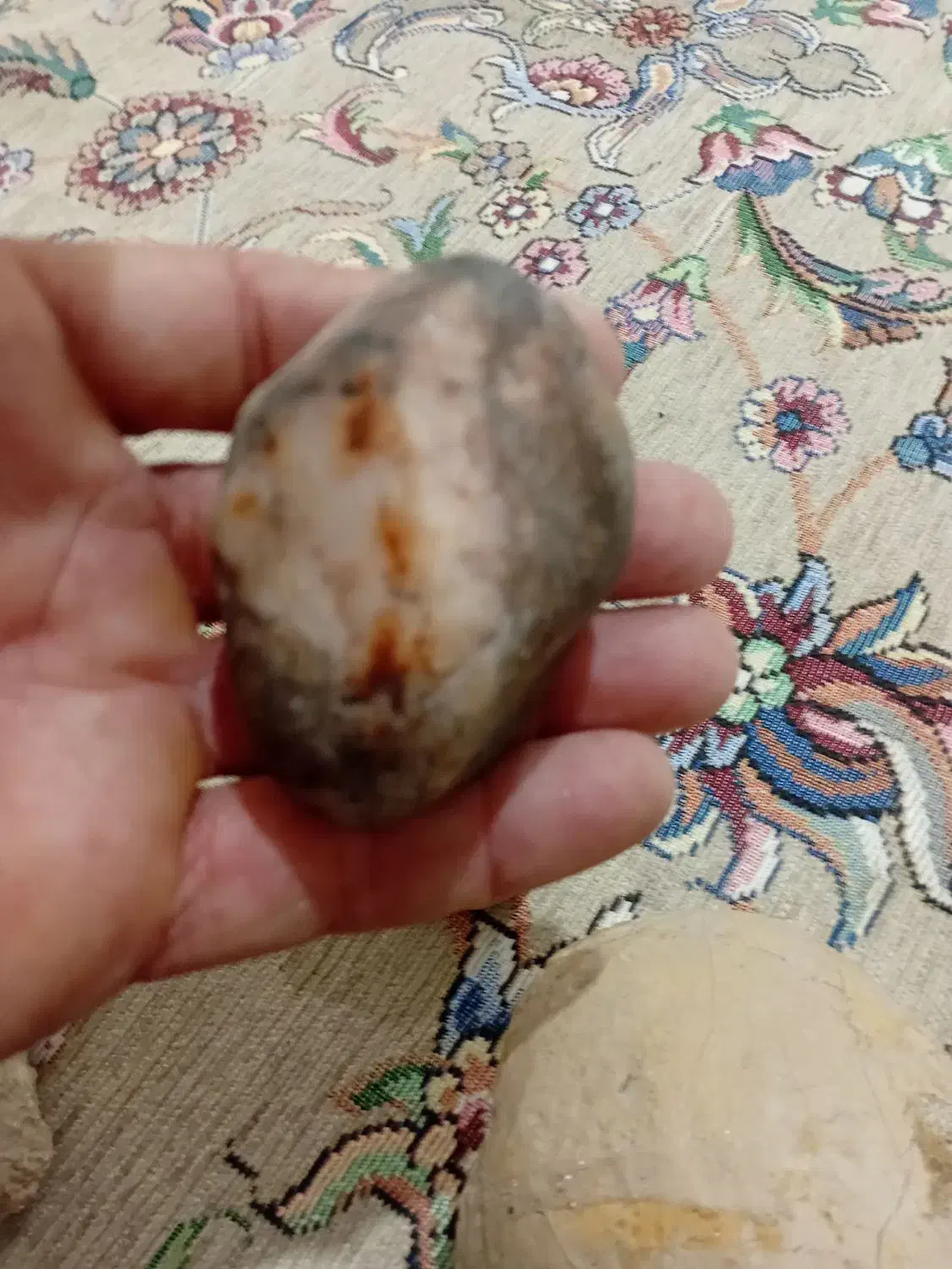 دو عدد سنگ یاقوت|جواهرات|ملکان, |دیوار