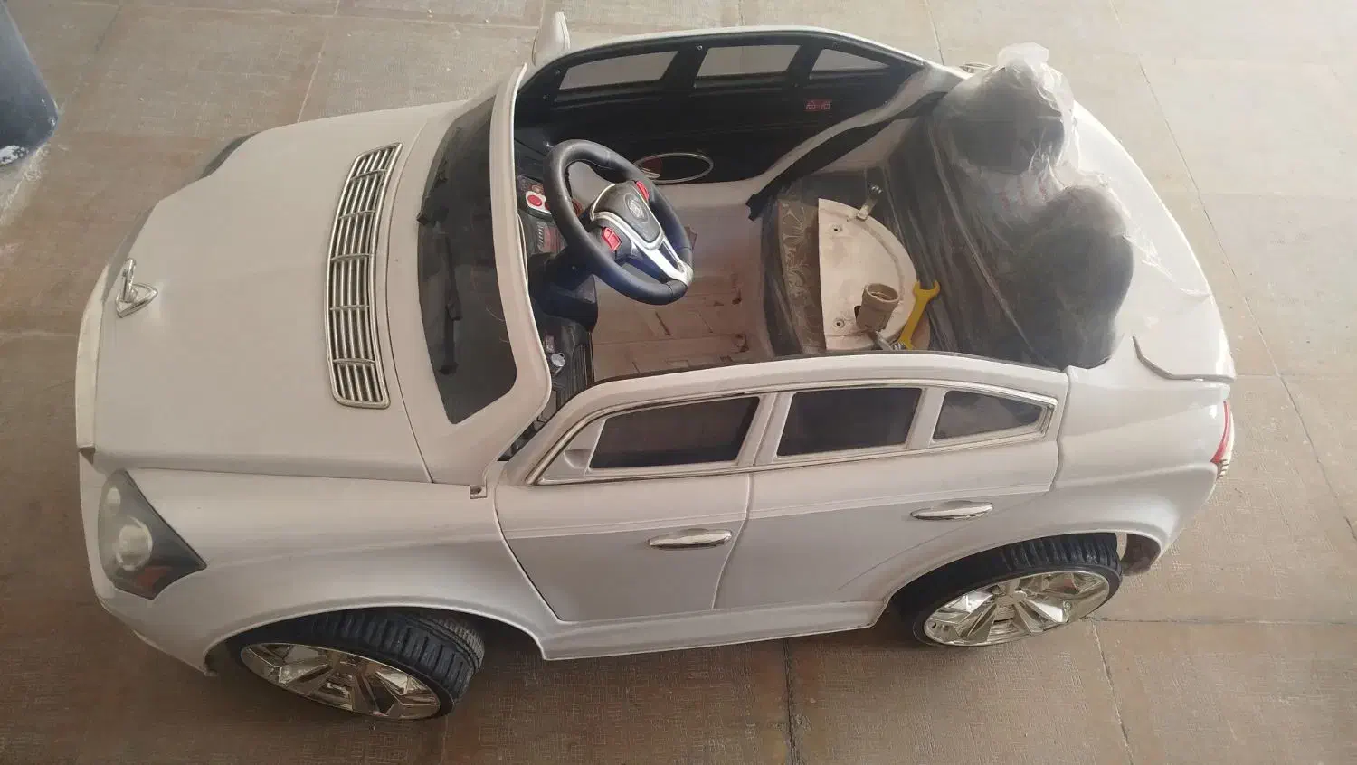 ماشین شارژی|اسباب‌‌بازی|اصفهان, شهرک میلاد|دیوار