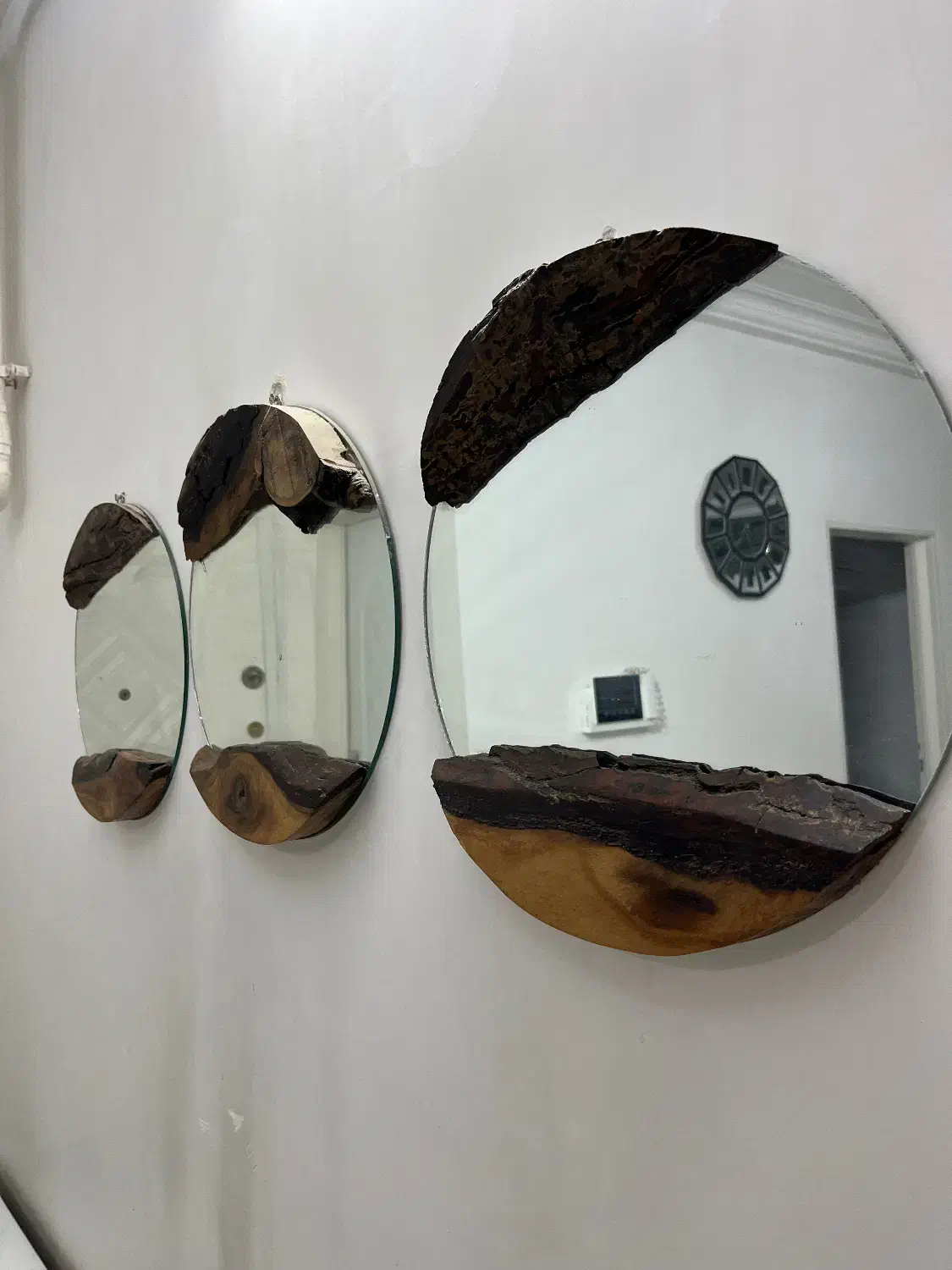 ایینه|آینه|آزادشهر, |دیوار