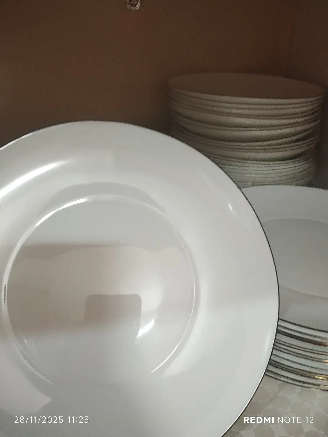 آرکوپال دور طلایی|ظروف سرو و پذیرایی|اصفهان, قلعه جوم|دیوار