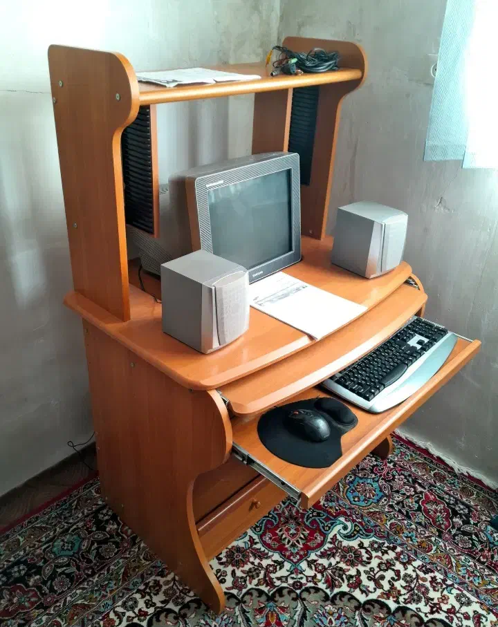 میز کامپیوتر و...|رایانه رومیزی|قم, علی آباد سعدگان|دیوار