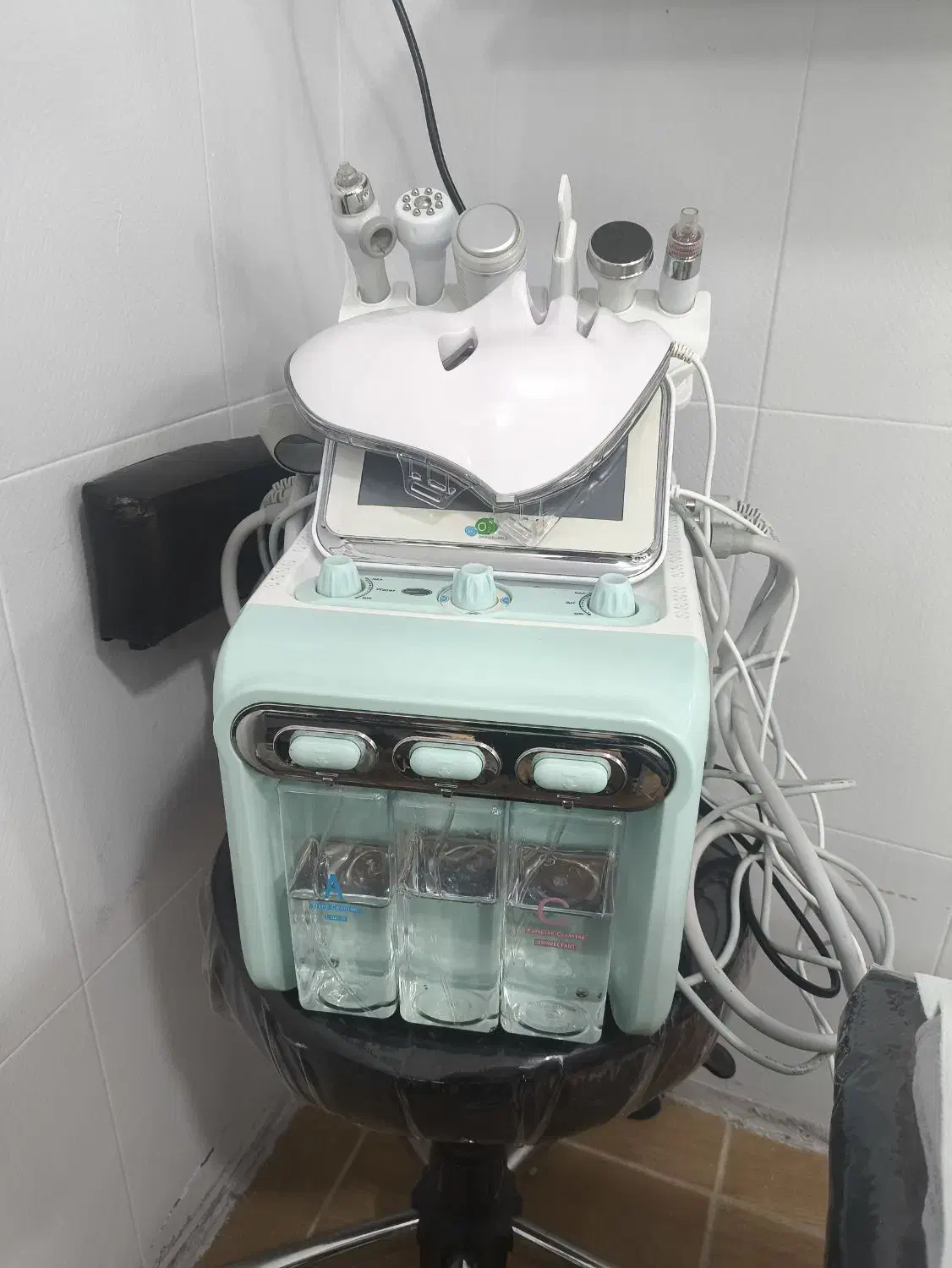 دستگاه هیدروفیشال شش کاره|آرایشی، بهداشتی، درمانی|قیروکارزین, |دیوار